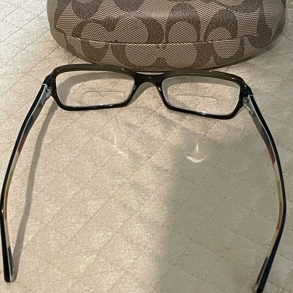Coach eyeglasses and Case - Picture 6 of 6